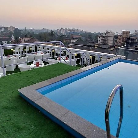 Hotel Orion Premiere Панаджі Екстер'єр фото